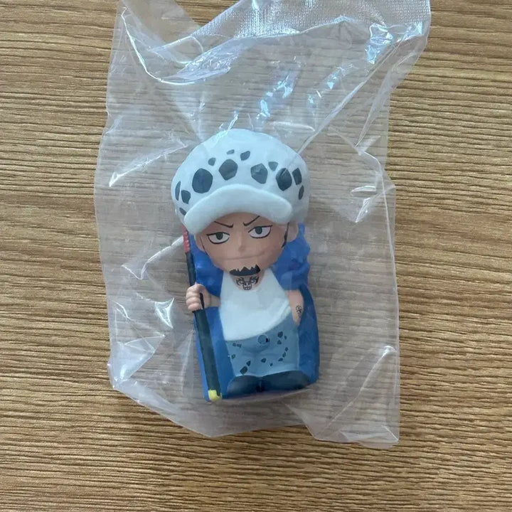 [BUNJANG] One Piece Trafalgar Law Figure / 원피스 로우 피규어