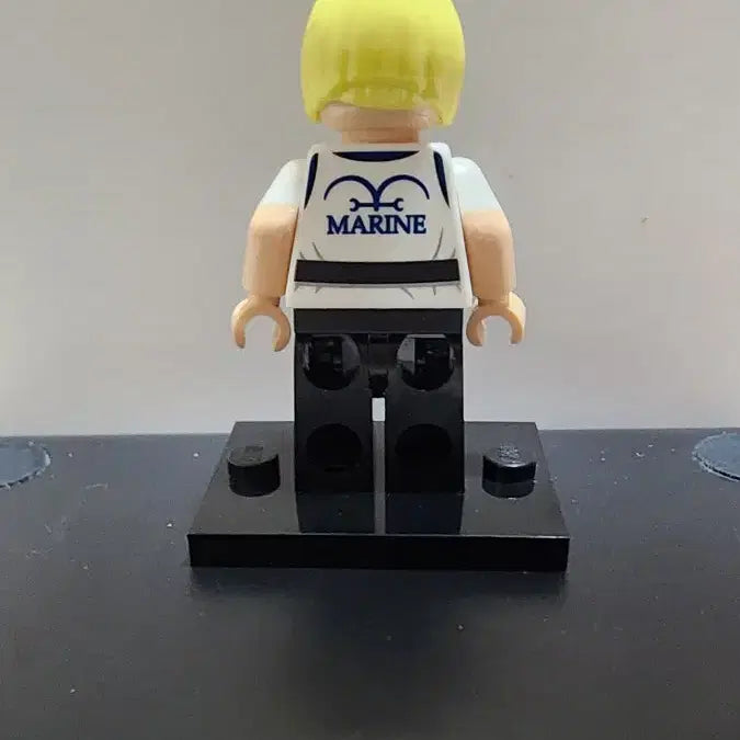 [BUNJANG] LEGO One Piece Helmeppo Minifigure (Set 75640) / 레고 원피스 75640(바라띠에) 헤르메포