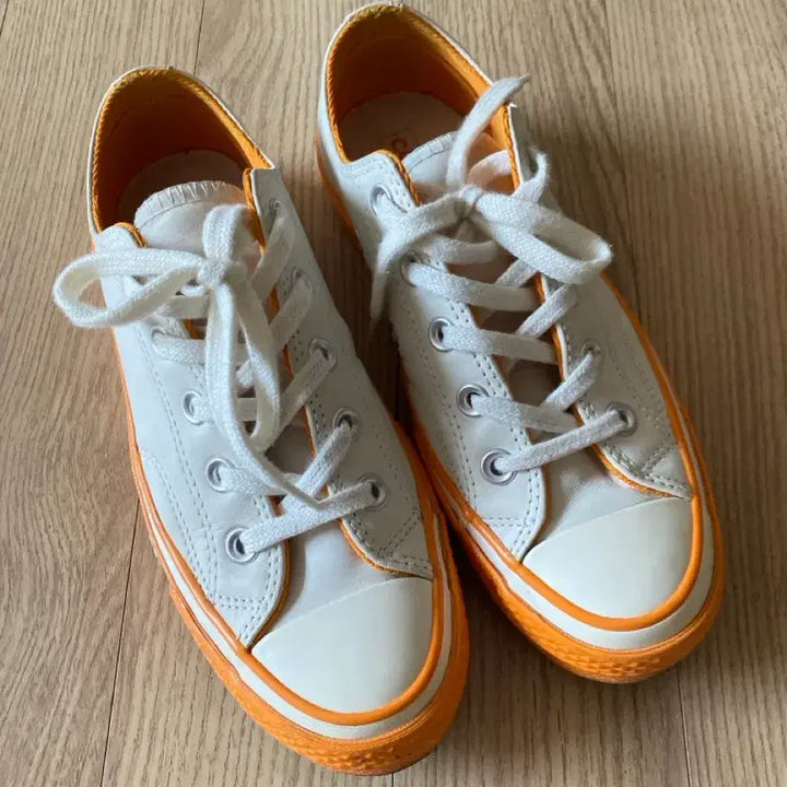 [BUNJANG] Converse White/Orange Sneakers / 컨버스 흰색/오렌지 스니커즈