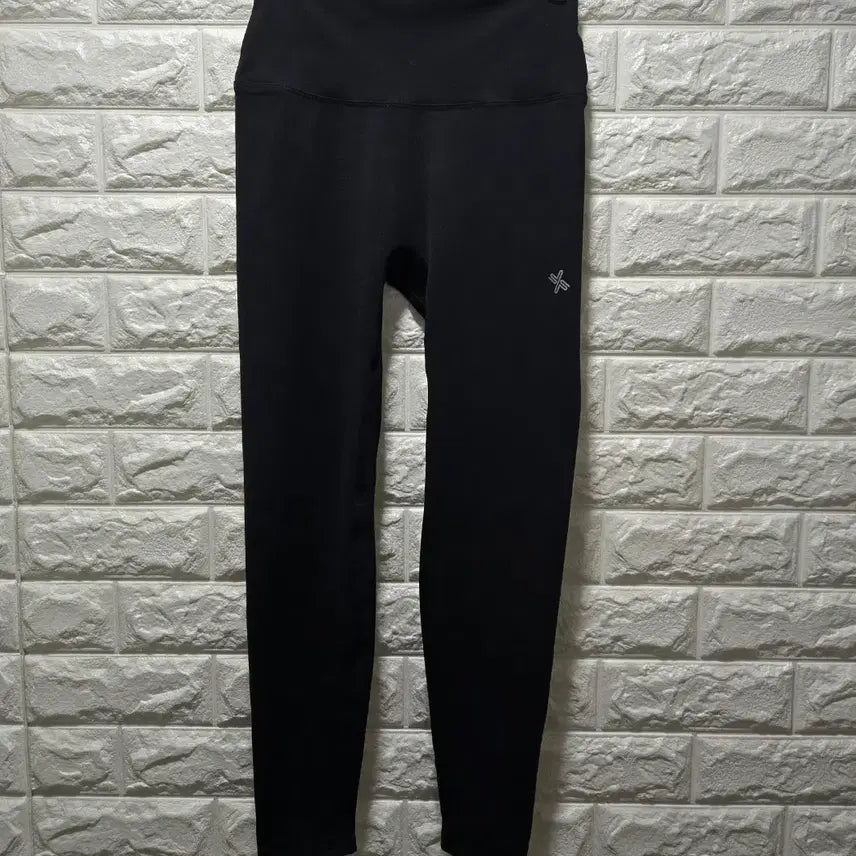 [BUNJANG] Xexymix V-up 3D Plus Leggings - Black (Size L) / 젝시믹스 V업 3D 플러스 레깅스 L