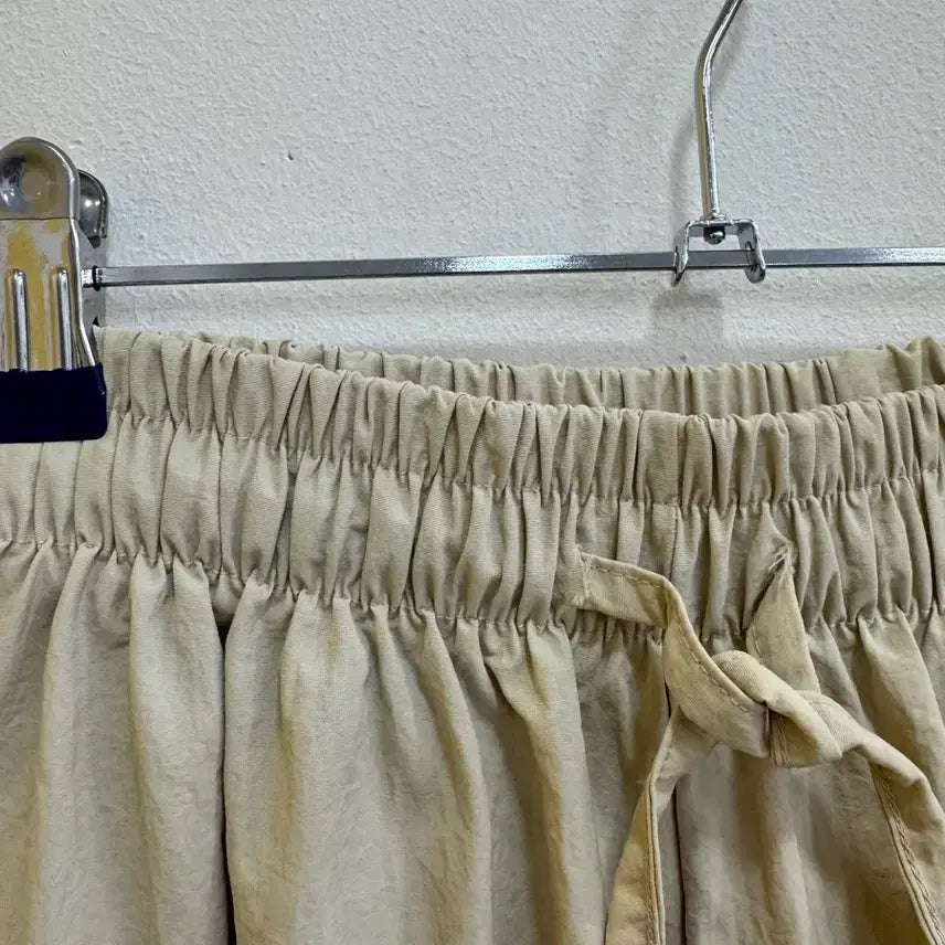 [BUNJANG] Blackline Cargo Jogger Pants Beige / 블랙라인 카고 조거팬츠 베이지 / 바스락 밴딩 와이드팬츠