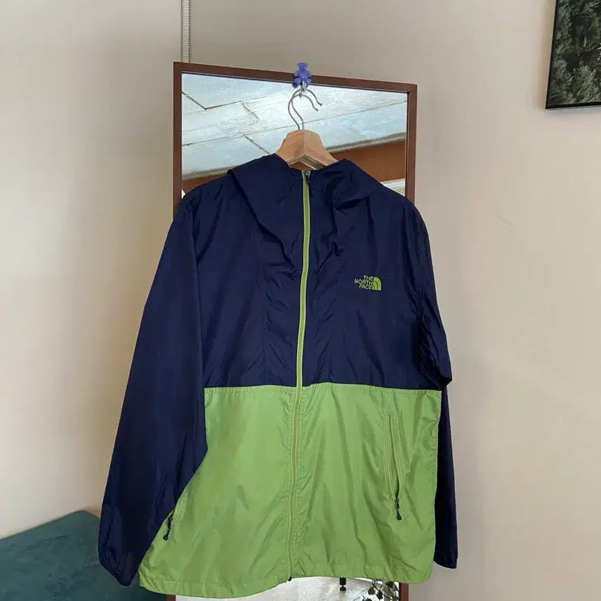 [BUNJANG] The North Face Color Block Windbreaker Jacket / 노스페이스 바람막이