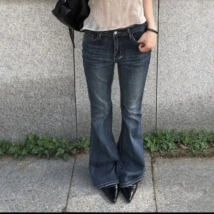 [BUNJANG] Anymore Denim Bootcut Pants with Detachable Hip Pad (Black Blue) / [새상품] 애니원모어 메린 워싱 데님 부츠컷 팬츠 S 흑청