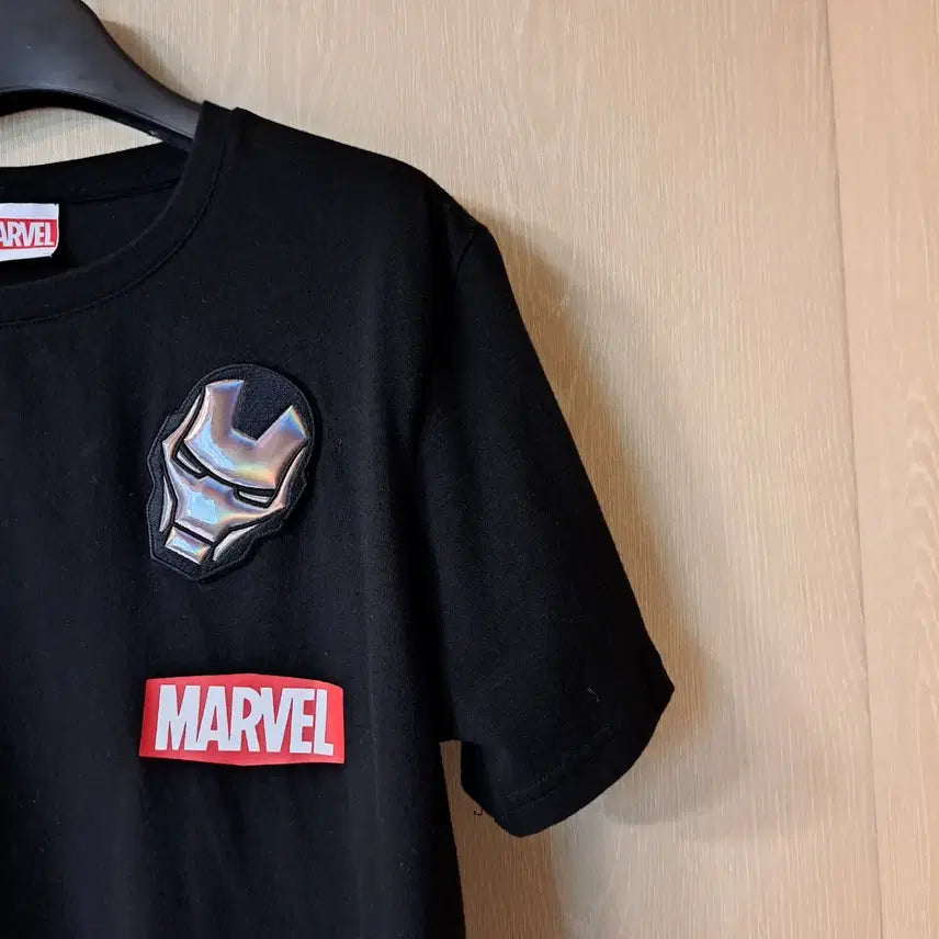 [BUNJANG] Marvel Iron Man Black T-Shirt Size 110 / 마블 아이언맨 블랙 반팔 티셔츠사이즈110