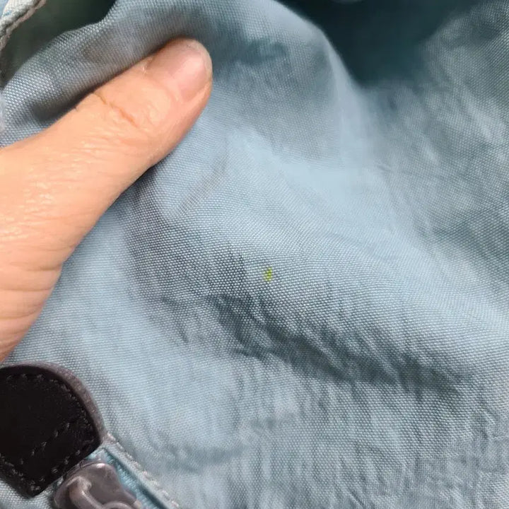 [BUNJANG] Kipling Drawstring Backpack Sky Blue with Charm / 키플링 드로스트링 백팩 하늘색 + 키링 포함