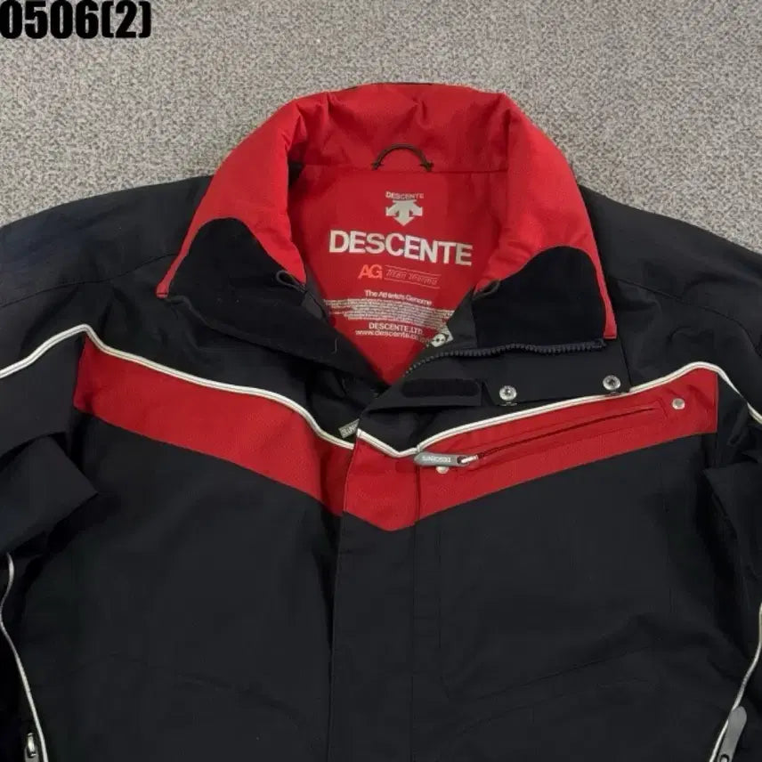 [BUNJANG] Descente Windbreaker / 데상트 바람막이