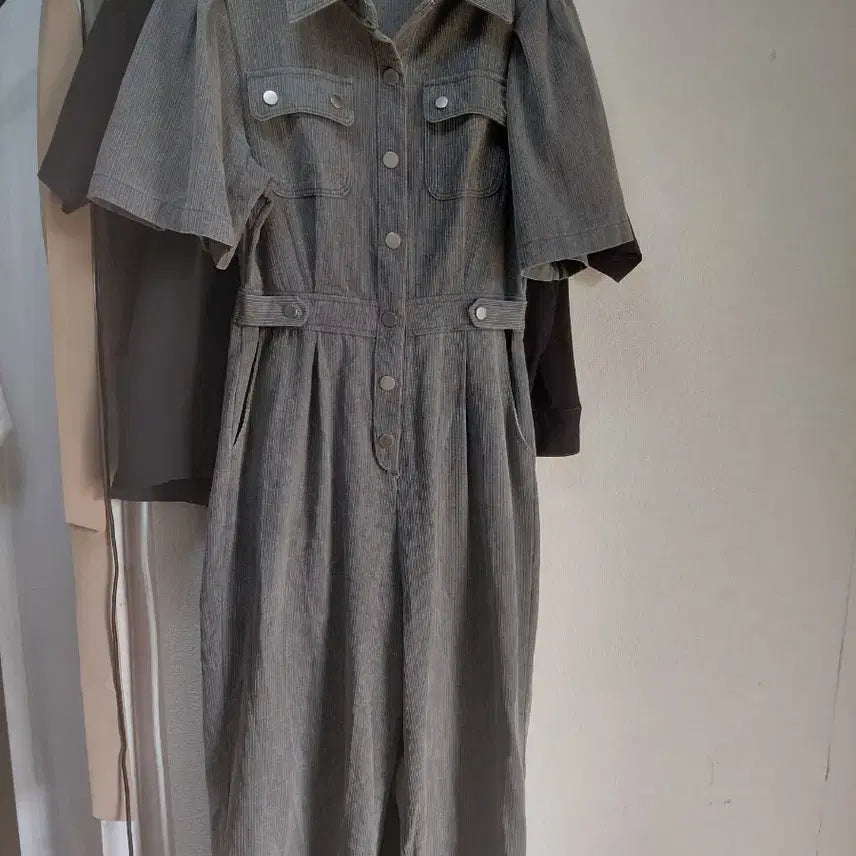 [BUNJANG] Jullog Suit Pants / 줄로그슈트바지 m 55까지?