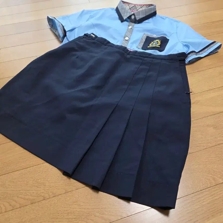 [BUNJANG] Sky Blue Middle School Summer Uniform Set (Haneulbit Middle School) / 예쁜 여자교복 하복교복 세트판매c162(김포 하늘빛중)
