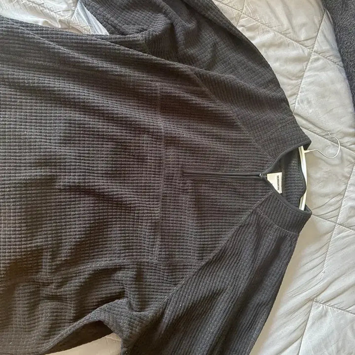 [BUNJANG] NOMENUUL Waffle Half Zip-up / 노메뉴얼 와플 하프집업