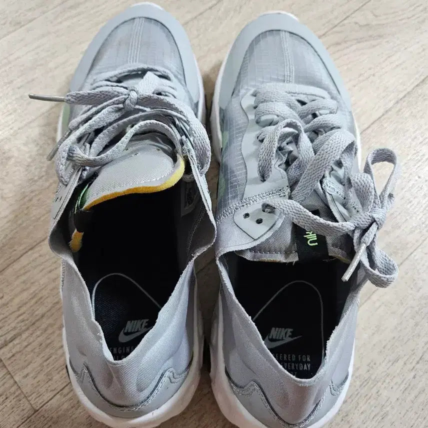 [BUNJANG] Nike Renew Run Grey Sneakers / 나이키 리뉴 런 회색 운동화