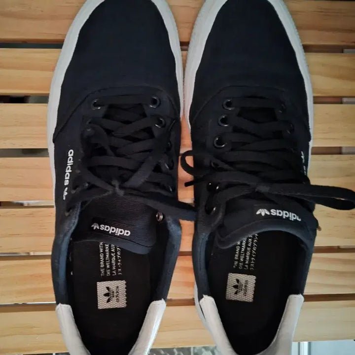 [BUNJANG] Adidas Black Sneakers 270mm / 아디다스 블랙 스니커즈 270mm