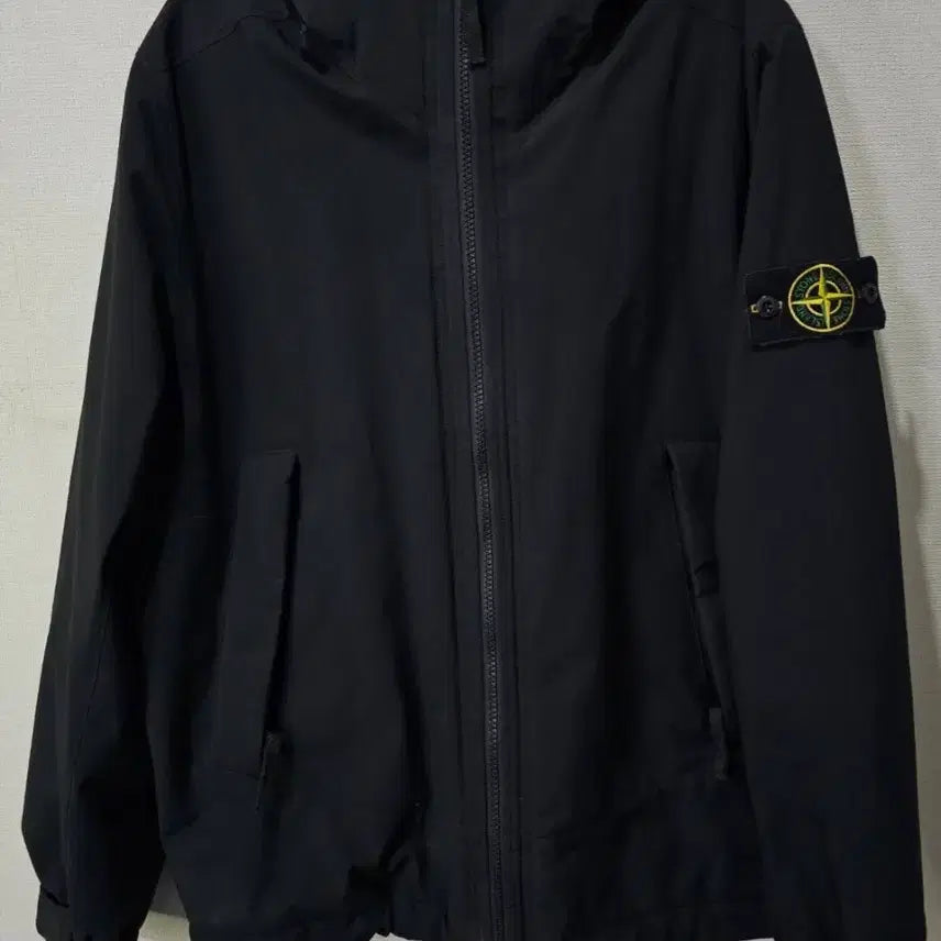 [BUNJANG] Stone Island Soft Shell Primaloft Hooded Jacket - Size S / 정품 스톤아일랜드 소프트쉘 프리마로프트 후드 자켓 90/S