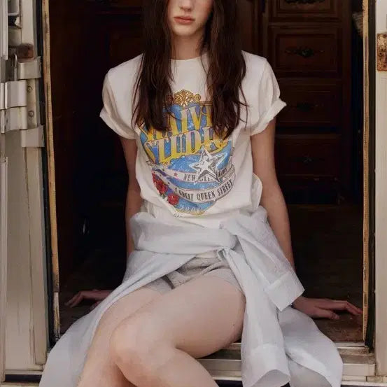 [BUNJANG] Raive Graphic T-shirt White / 레이브 Crown Raive Graphic T-shirt 새상품