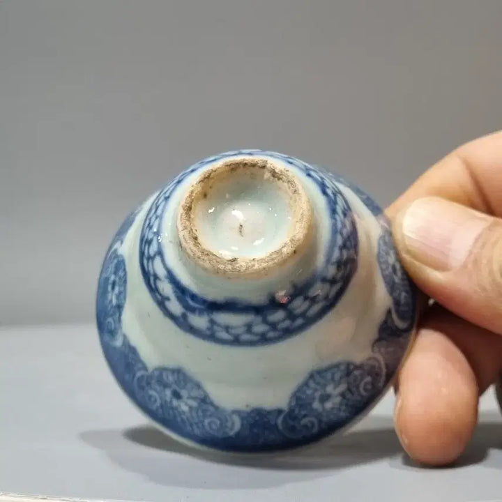 [BUNJANG] Antique Blue-and-White Porcelain Tea Bowl / 골동품 도자기 청화백자다완. 지름6.3 높이 3.7