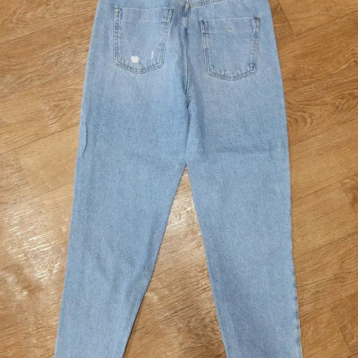 [BUNJANG] Zara Light Wash Distressed Straight Leg Jeans / ZARA 연청 데미지 청바지