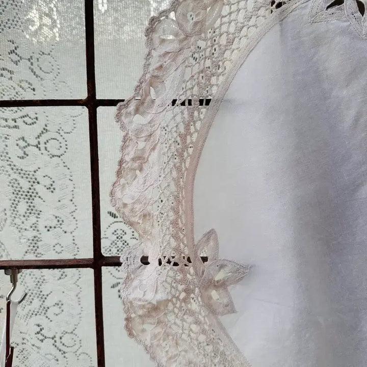 [BUNJANG] Vintage Button Lace Round Tablecloth / 빈티지 린넨 베튼 레이스 원형