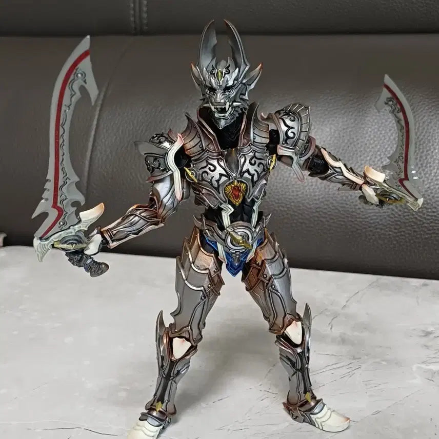 [BUNJANG] Bandai Silver Knight Zero Action Figure / 반다이 은아기사 제로 액션 피규어