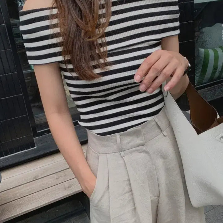 [BUNJANG] Frost J Striped Off-Shoulder Tee / (새상품) 프로스트제이 스트라이프 오프숄더 티
