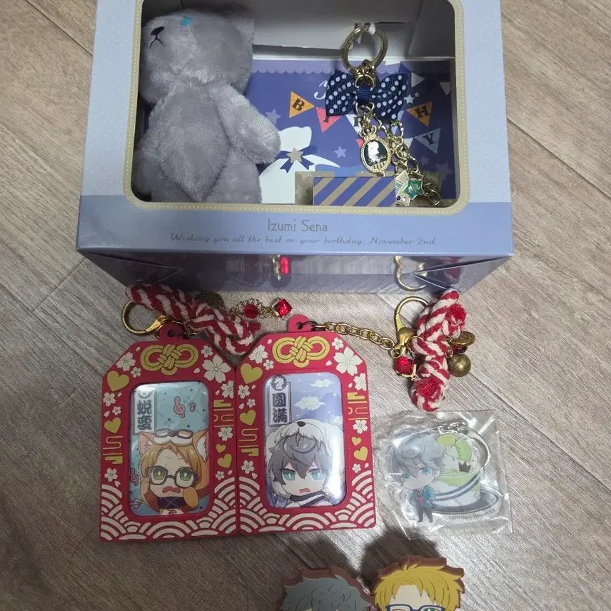 [BUNJANG] Ensemble Stars Sena Izumi Birthday Bear &amp; Goods Bundle / [탈덕처분]앙스타 세나이즈미 생일곰 이즈마코 굿즈 등등 처분합니다