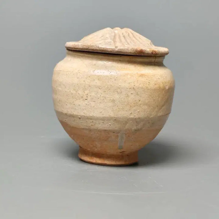 [BUNJANG] Northern Song Dynasty Celadon Porcelain Incised Line Pattern Covered Jar Genuine Excavated Chinese Ceramic / [진품] 북송 송나라 백자 각선문 개관 출토품 중국도자기 골동품