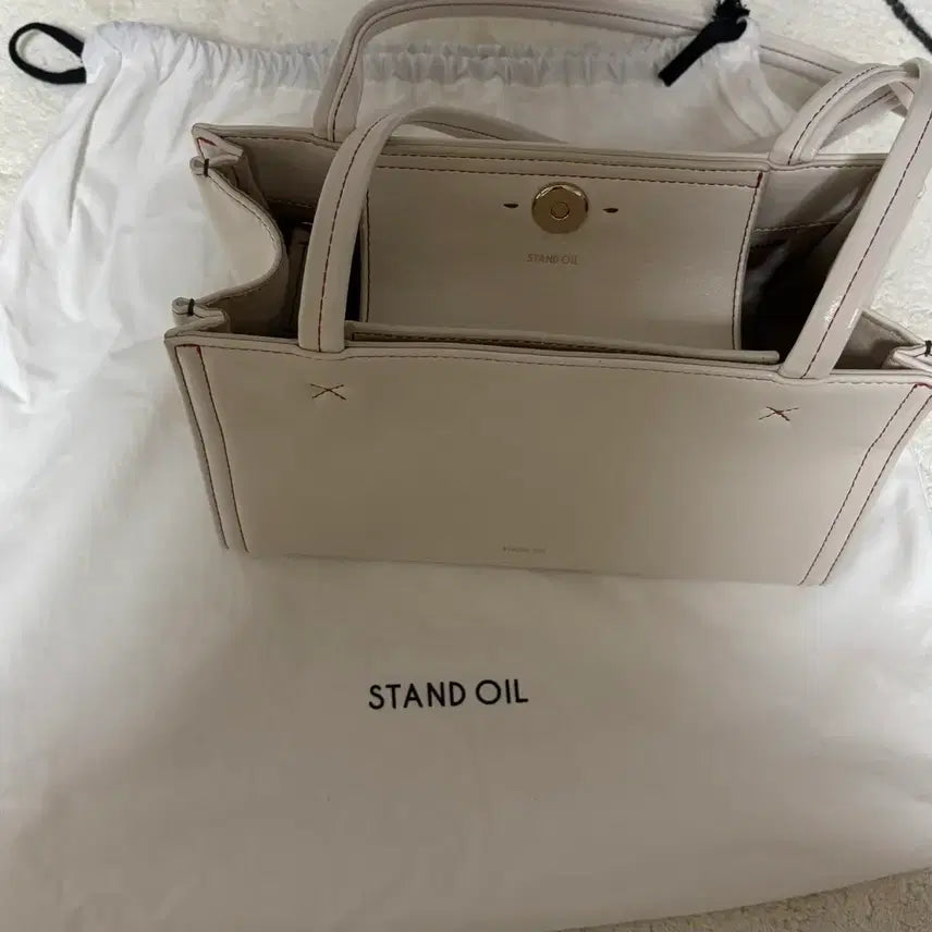 [BUNJANG] Standoil Oblong Bag Tiny Cream / 스탠드오일 오블롱백 티니 크림