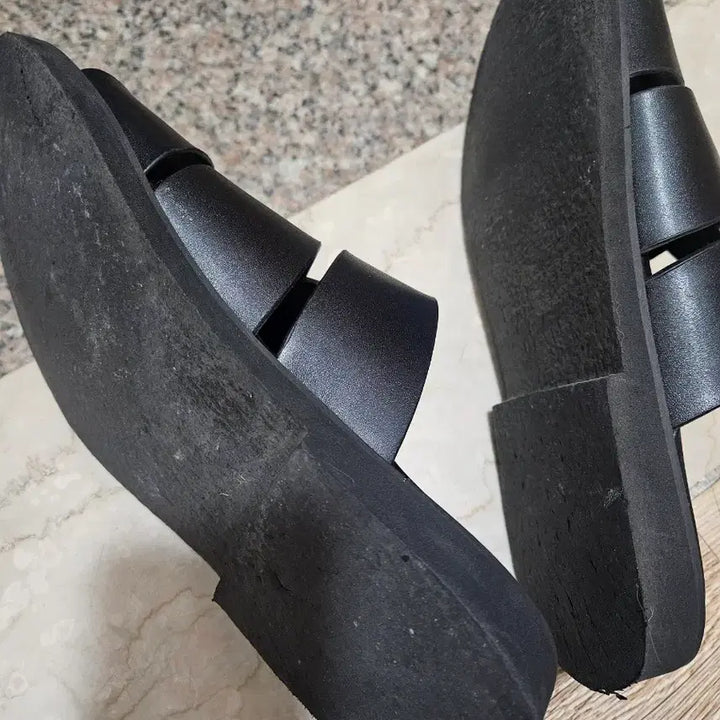 [BUNJANG] Shoe Brand Black Slippers Size 270 / 슬리퍼 블랙