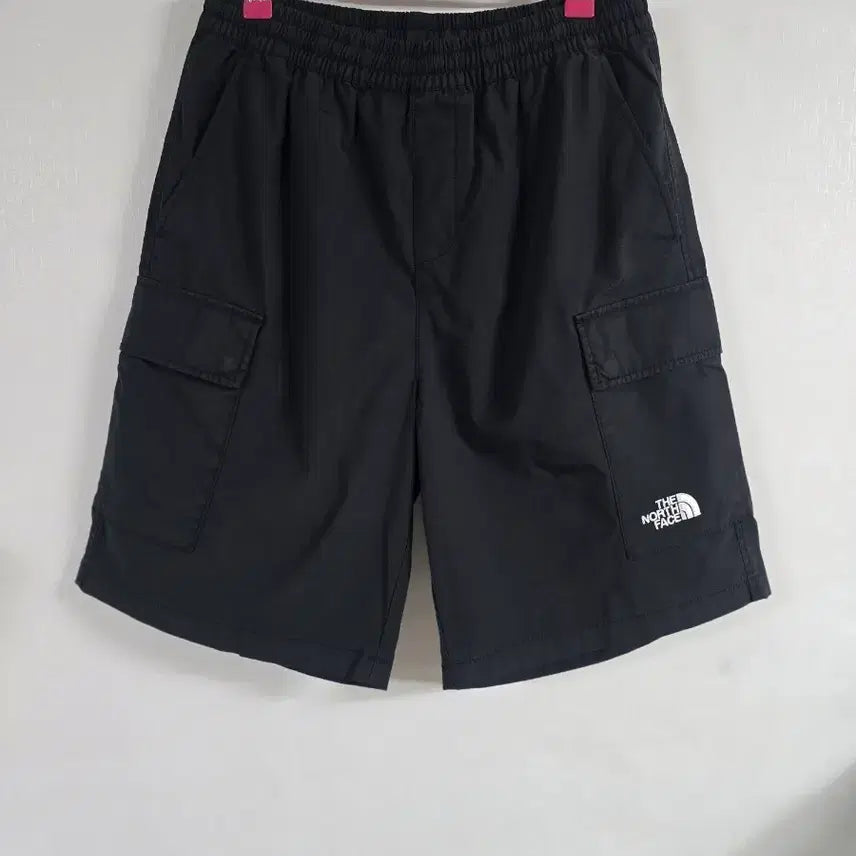 [BUNJANG] The North Face Black Cargo Shorts Size 75 / 노스페이스 블랙 카고 반바지 75
