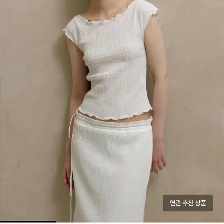[BUNJANG] Carriere Off-Shoulder Top / carriere 케리에르 오프숄더 탑