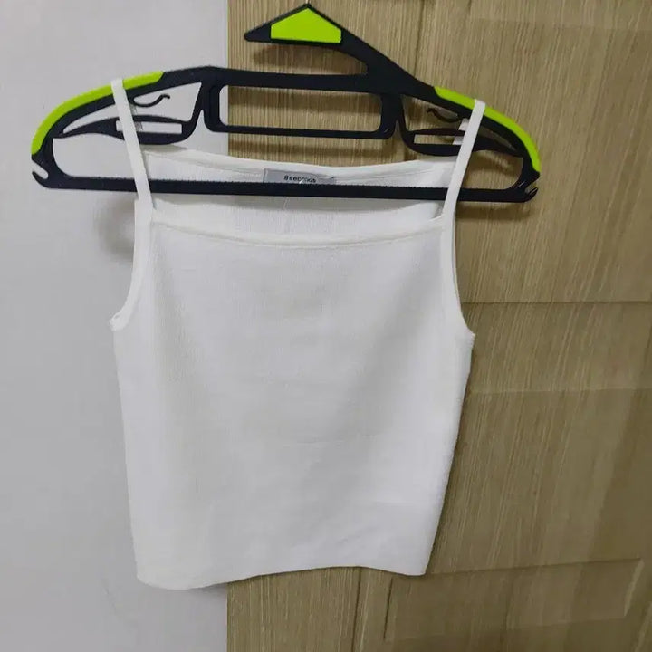 [BUNJANG] Eight Seconds White Camisole S (85) / 새상품 에잇세컨즈 끈나시 S(85)