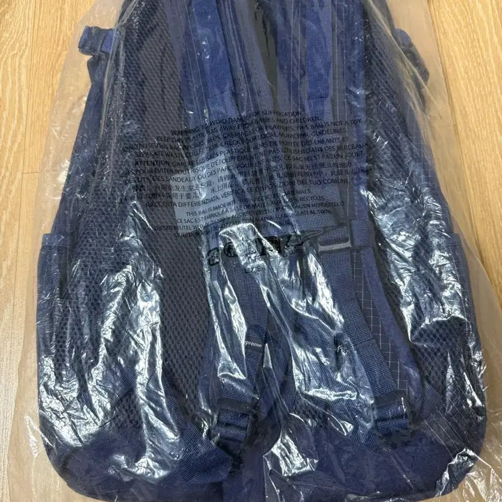 [BUNJANG] Supreme 24SS Backpack Navy / 슈프림 24 ss 백팩