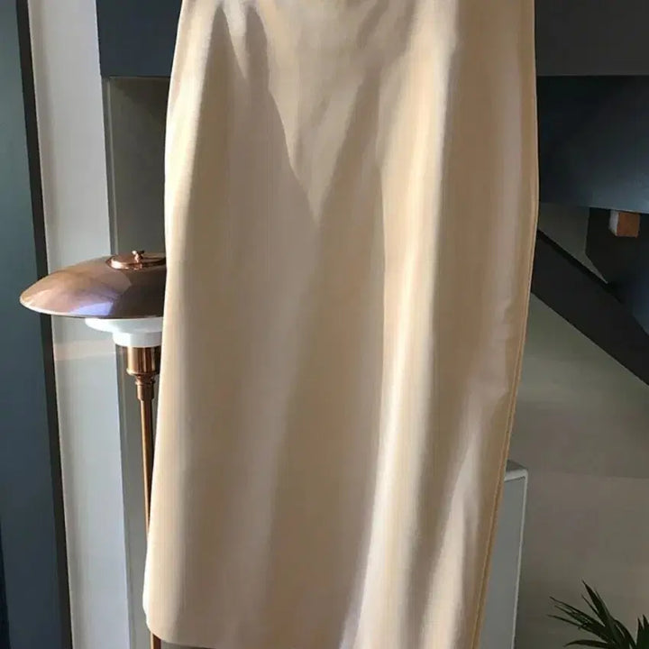 [BUNJANG] ORR Glossy Long Skirt XS / [새상품](ORR)글로시 롱스커트 XS
