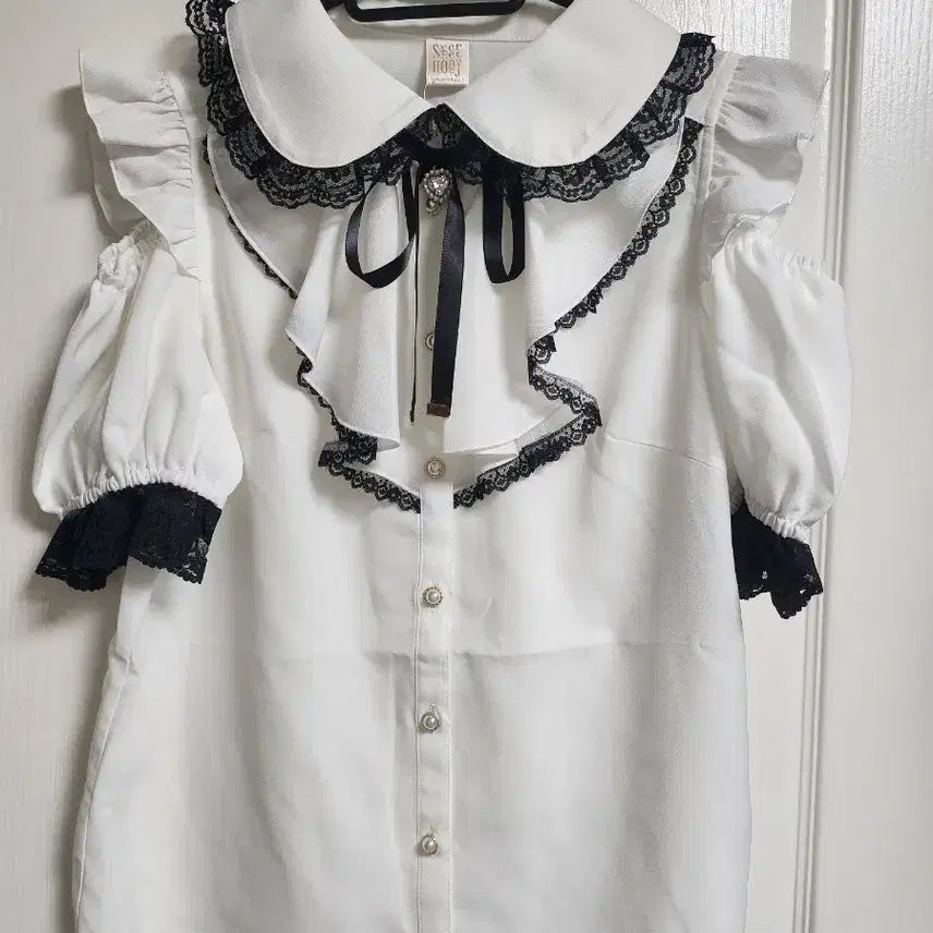 [BUNJANG] Secret Honey Off-Shoulder Blouse / 시크릿허니 시허니 오프숄더 블라우스 미사용 신품