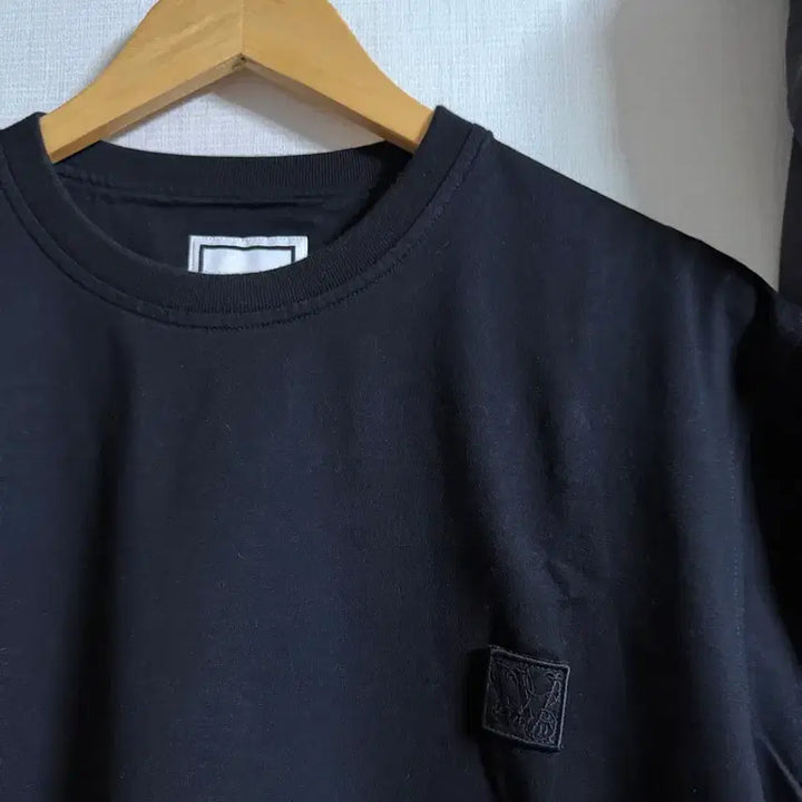 [BUNJANG] Wooyoungmi Frame Back Logo T-Shirt Black / [48]우영미 프레임 백로고 티셔츠 블랙  23SS