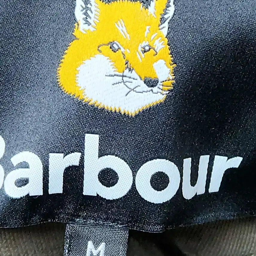 [BUNJANG] Maison Kitsuné x Barbour Sweatshirt / 메종키츠네 X 바버 맨투맨 (M)