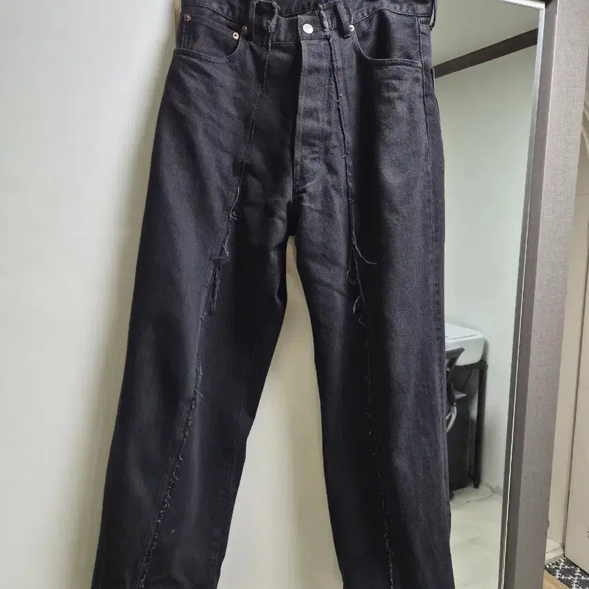 [BUNJANG] Old Park Rebuild Black Jeans / 올드파크 리빌드 블랙진