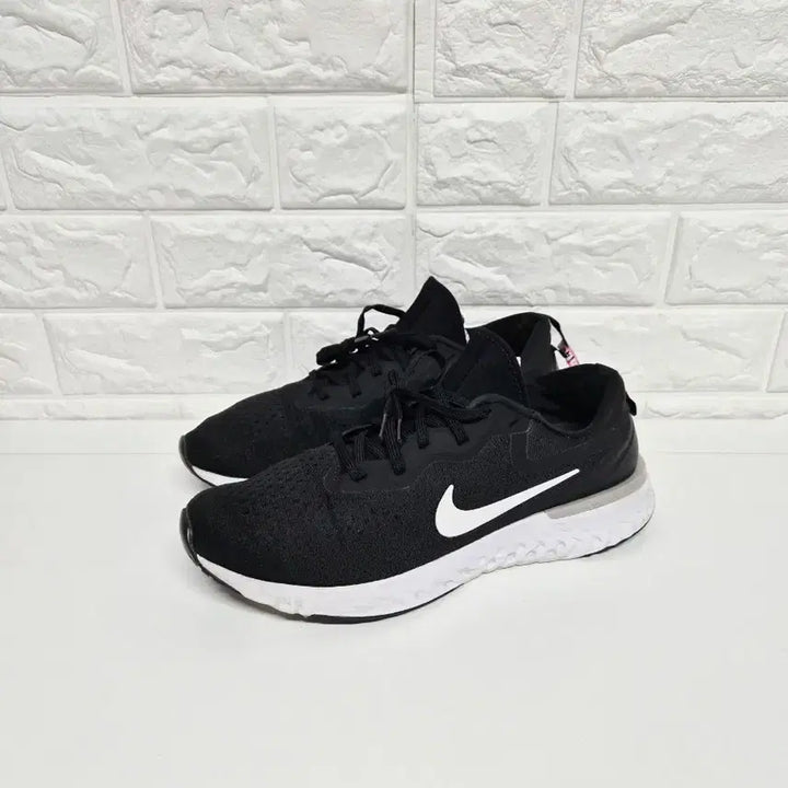 [BUNJANG] Nike Odyssey React Running Shoes (Cleaned) / 나이키 280 오디세이 리액트 런닝화(세탁완료)