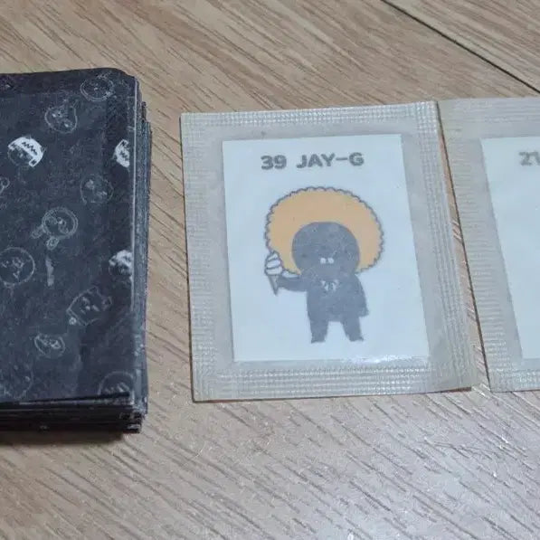 [BUNJANG] Kakao "Ddibuseal" Sticker Bundle Set / 카카오 띠부씰 일괄판매
