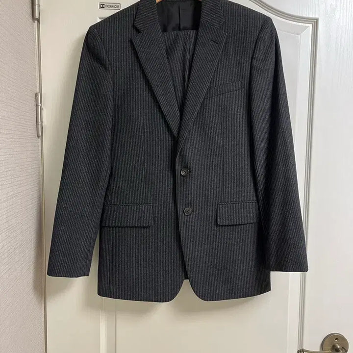 [BUNJANG] SIEG Stretch Stripe Suit Set / 지이크 SIEG 스트레치 정장 세트 (97-175)