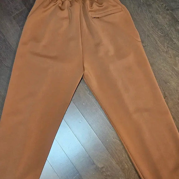[BUNJANG] Chadprom Track Pants (L) / 채드프롬 트랙팬츠 L사이즈 네이비랑 교환가능