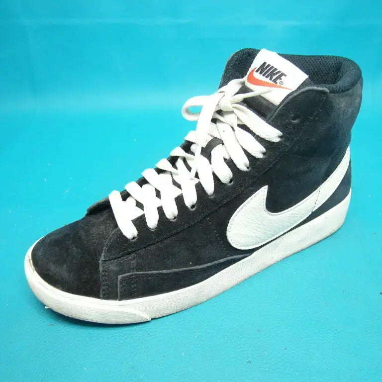 [BUNJANG] Nike Blazer Mid Sneakers / 235/r1-511/나이키 블레이저 미드 스니커즈 운동화/구제특별시