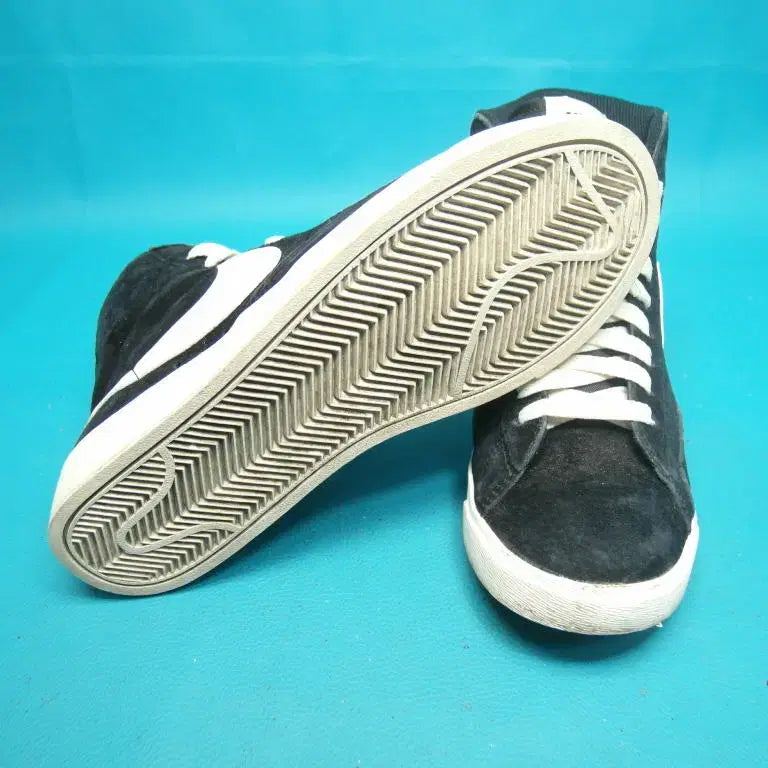 [BUNJANG] Nike Blazer Mid Sneakers / 235/r1-511/나이키 블레이저 미드 스니커즈 운동화/구제특별시