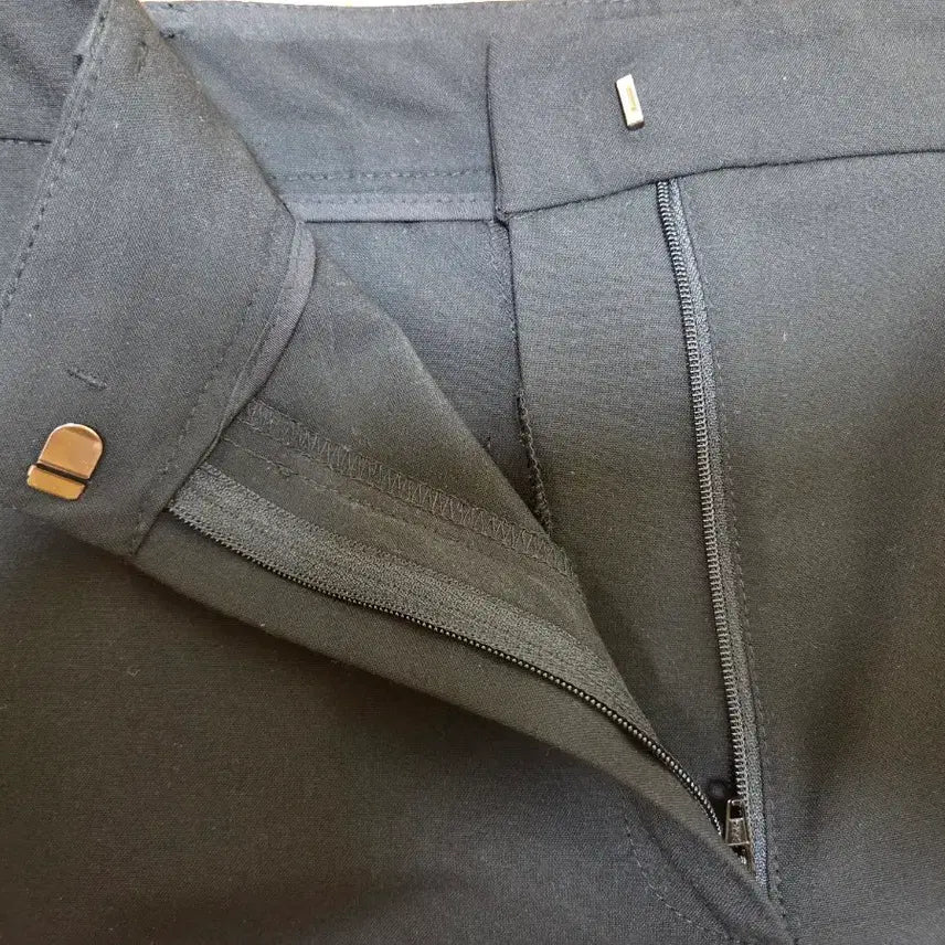 [BUNJANG] Giordano Straight Slacks (Spring/Autumn) / 지오다노 봄가을 스트레이트 슬랙스