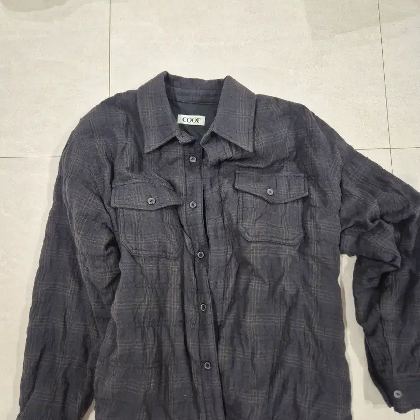 [BUNJANG] COOR Wrinkle Check Padded Outer Shirt Jacket L Cinder Charcoal / 쿠어 링클 체크 패디드 아우터 셔츠 자켓 L 신더 차콜