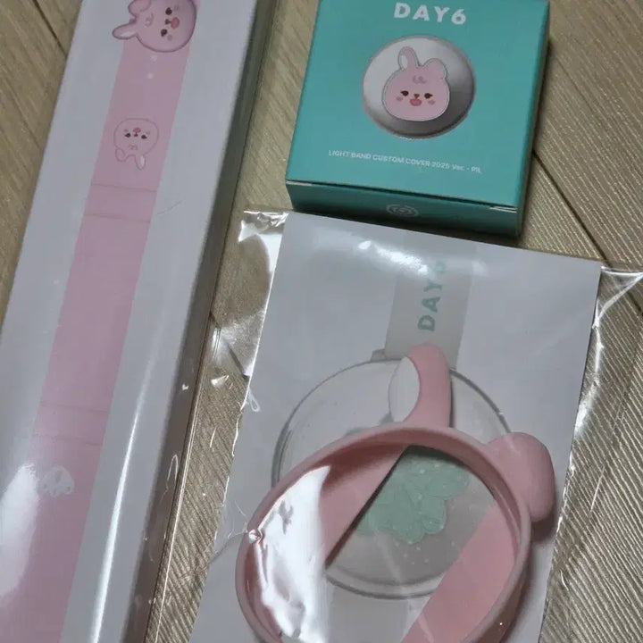 [BUNJANG] Day6 Made Watch Custom Petit Merz Sealed Full Set / 데이식스 마데워치 커스텀 쁘띠멀즈 필 미개봉 풀셋