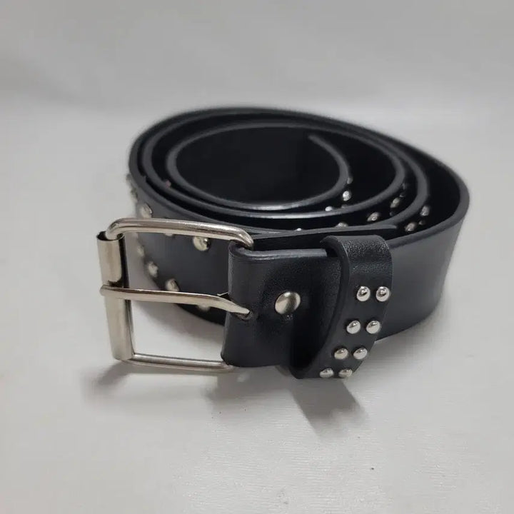 [BUNJANG] Black Studded Belt / 블랙 스터드벨트/a981