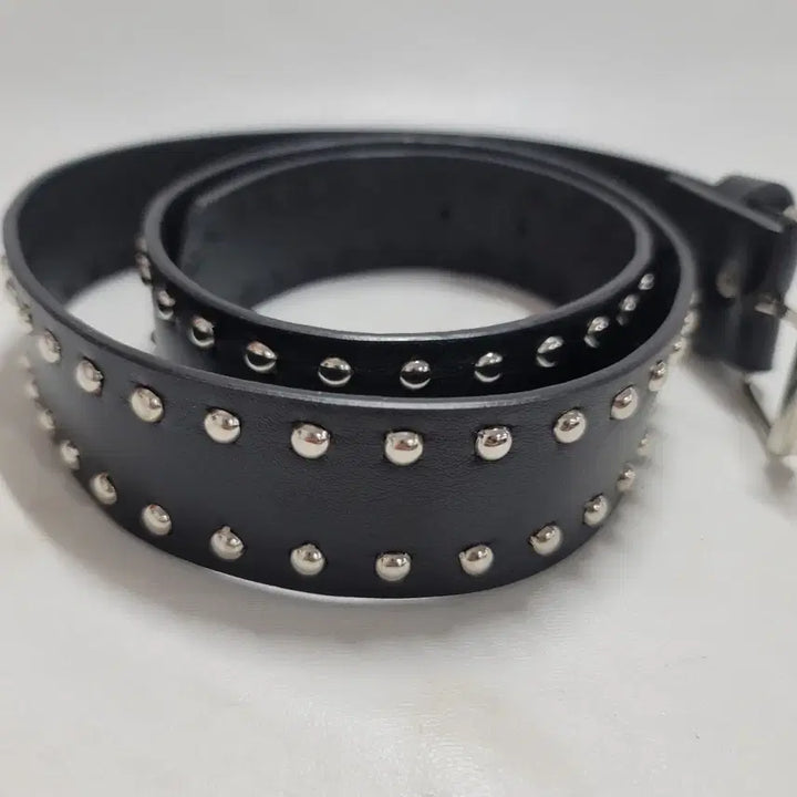 [BUNJANG] Black Studded Belt / 블랙 스터드벨트/a981