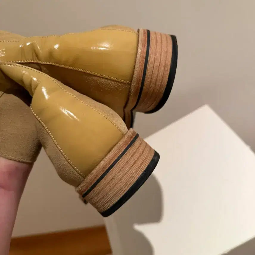 [BUNJANG] Our Legacy Camion Suede Camel Size 43 / 아워레가시 카미온 카멜컬러 43사이즈