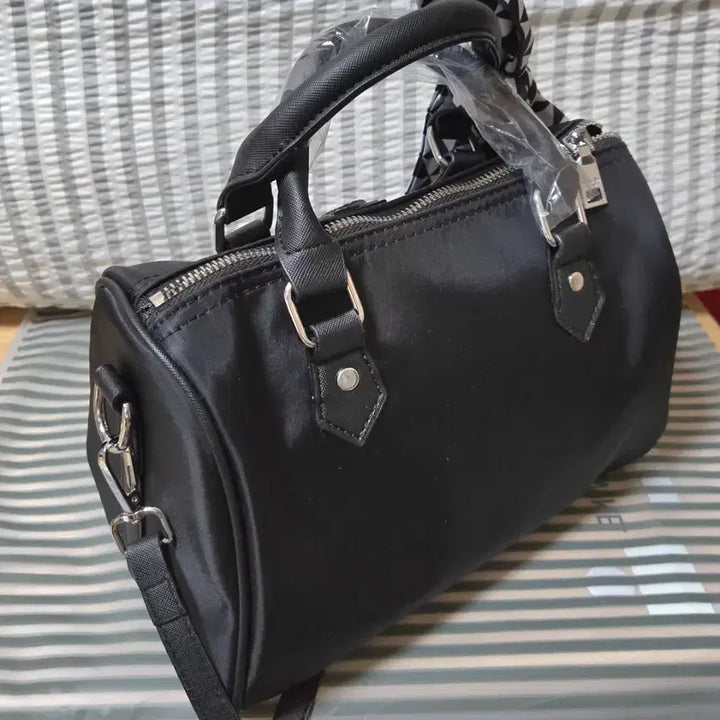[BUNJANG] Boston Tote &amp; Cross Bag / 
