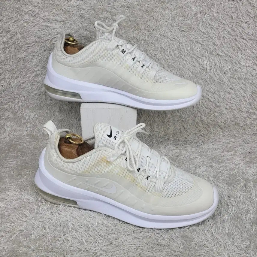 [BUNJANG] Nike Air Max Axis Sneakers / 구제짱짱맨 260 나이키 에어맥스 엑시스 스니커즈
