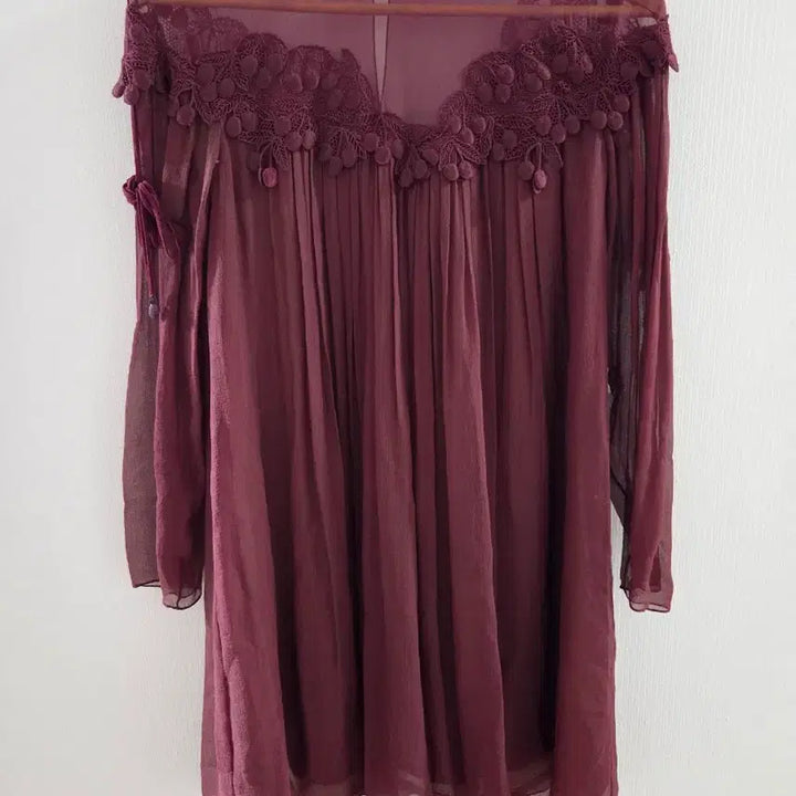 [BUNJANG] Chloé Sheer Lace Blouse / 끌로에 시어 레이스 블라우스